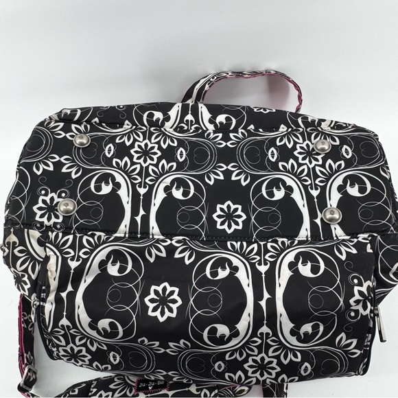 JuJuBe Be Prepared - Shadow Waltz (Discontinued) Diaper Bag Large - Picture 10 of 10